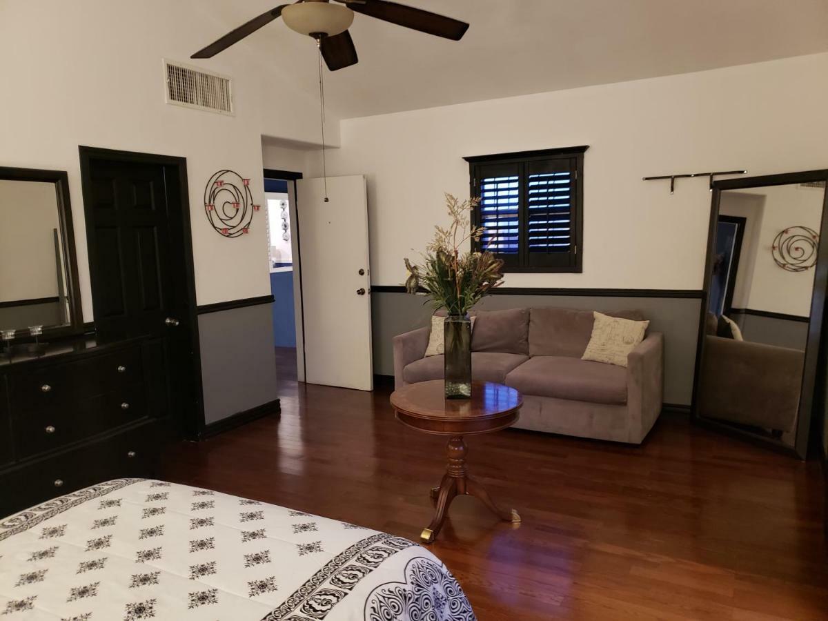 Residencia A 100 Mts Del Consulado Villa Ciudad Juarez Luaran gambar